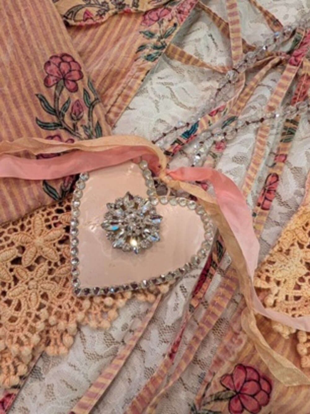 A RARE BIRD Blush & Bling Cottage Heart/A Rare Find......